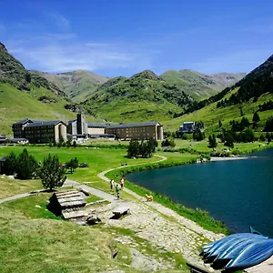מלון Vall De Nuria ***